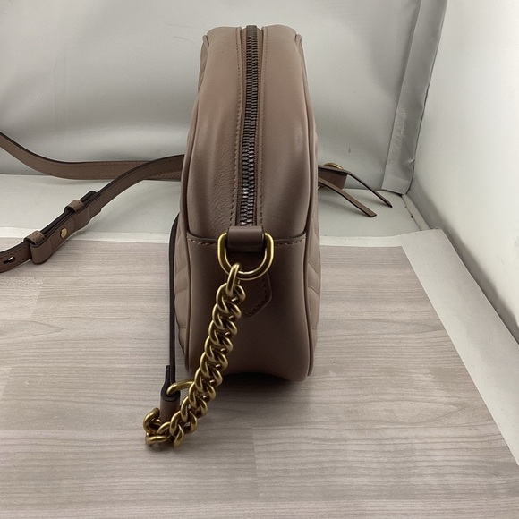 Gucci Marmot Doble G Leather Crossbody Bag with Gold Hardware - Picture 5 of 9